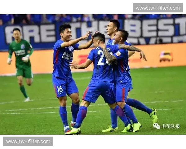 权健vs申花集锦：一场激战，点燃绿茵激情